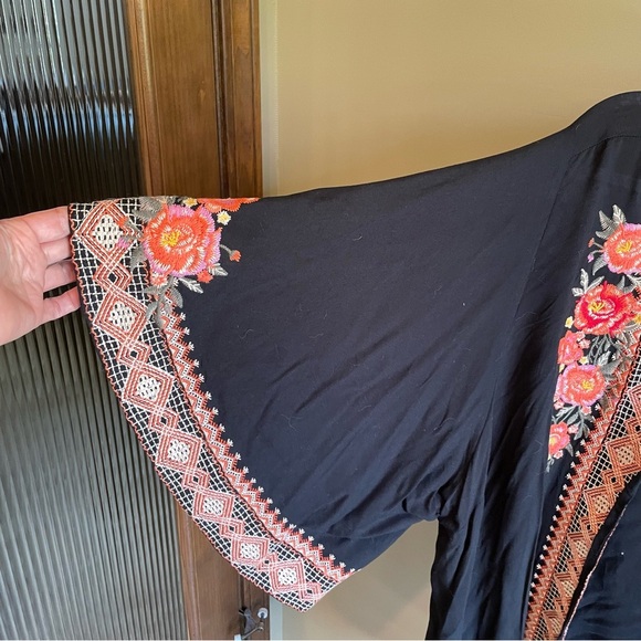Savanna Jane Black Floral Embroidered Kimono Cardigan - Picture 7 of 7